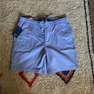 Men’s Gap shorts